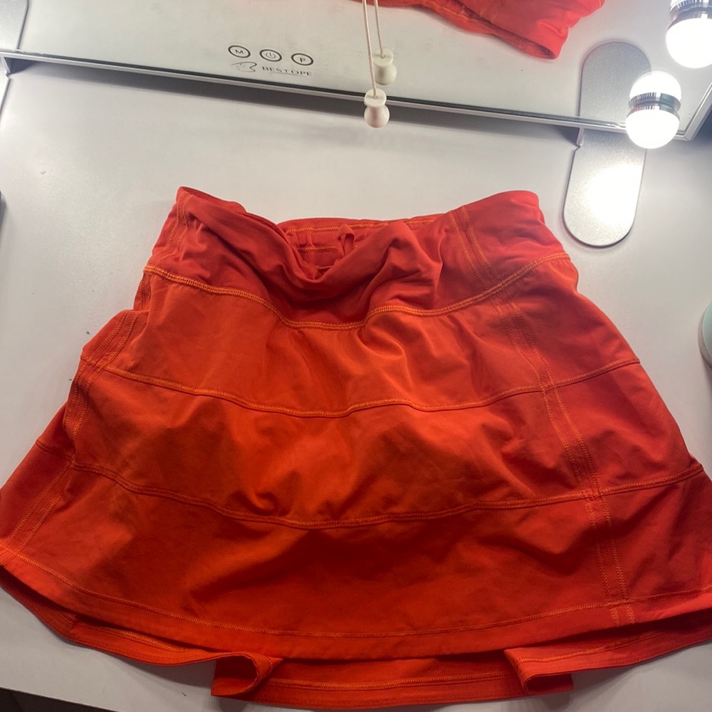 LULU PACE RIVAL MID-RISE SKIRT